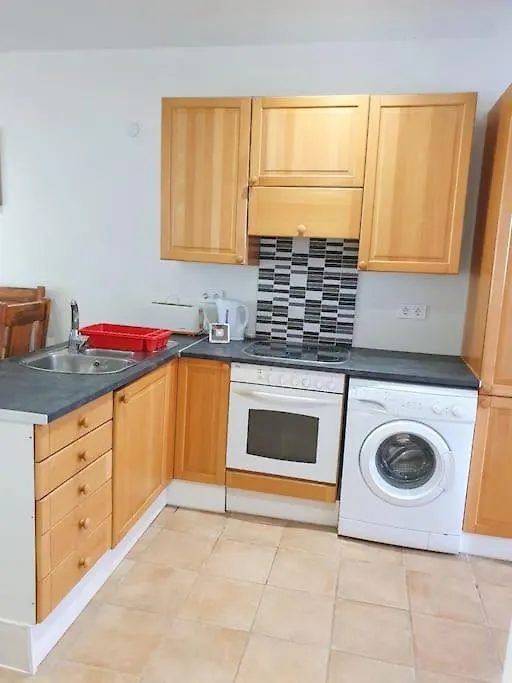 Apartment Magnifique Logement A Avec Vue Sur Mer Et Piscine, Jacuzzi, Chauffes, Chauffe Payant Benalmadena