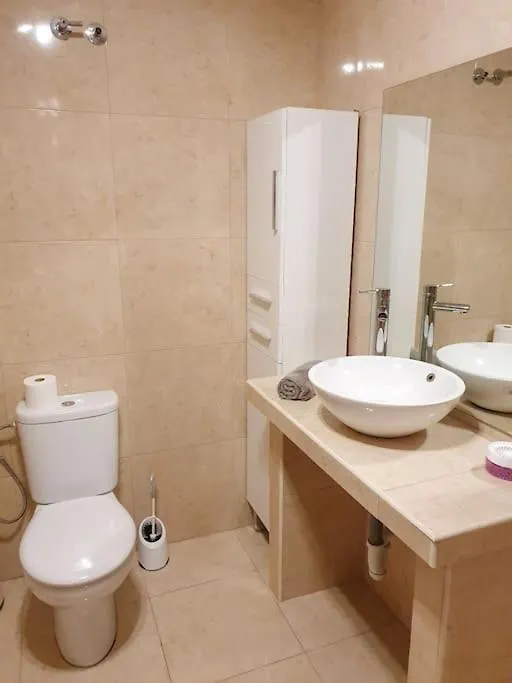 Magnifique Logement A Avec Vue Sur Mer Et Piscine, Jacuzzi, Chauffes, Chauffe Payant Benalmadena Apartment