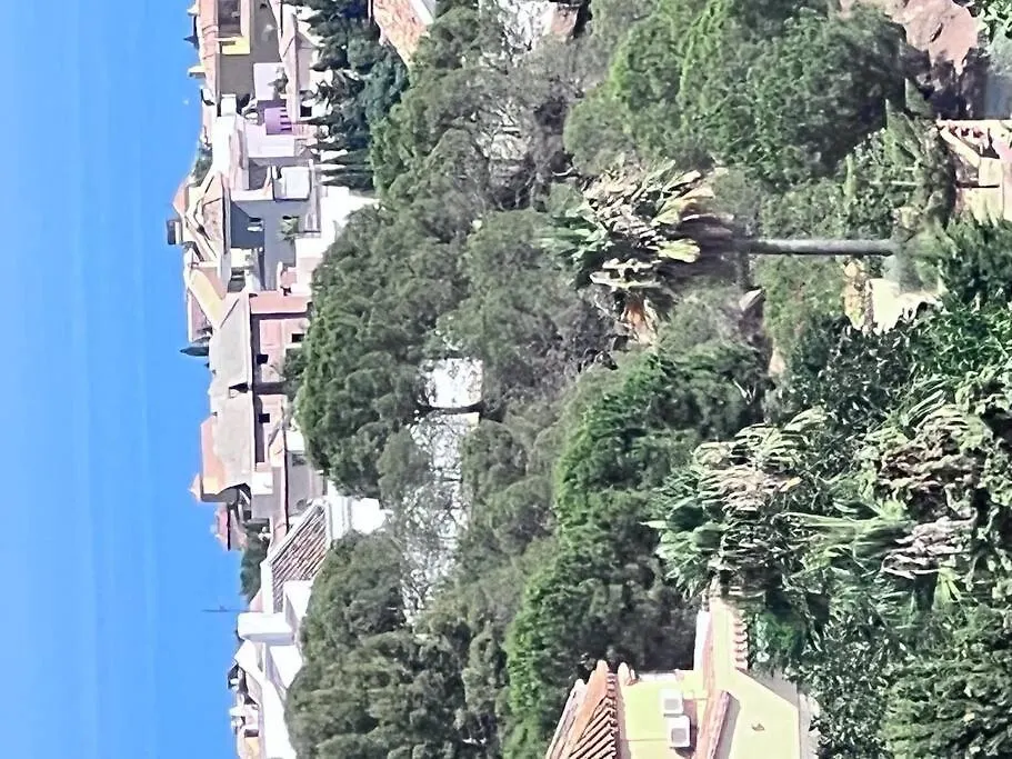 Magnifique Logement A Avec Vue Sur Mer Et Piscine, Jacuzzi, Chauffes, Chauffe Payant Benalmadena Spain