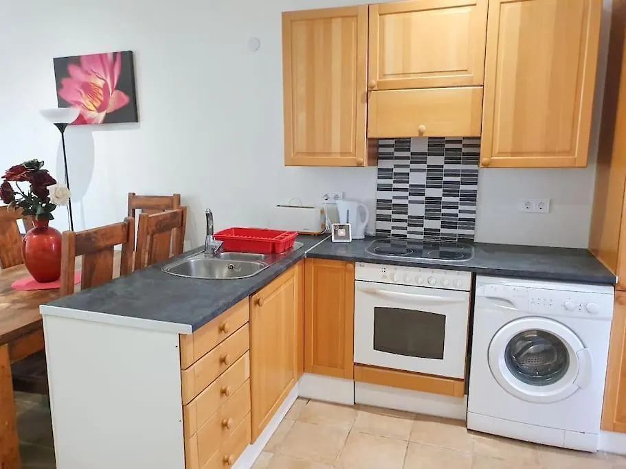 Magnifique Logement A Avec Vue Sur Mer Et Piscine, Jacuzzi, Chauffes, Chauffe Payant Benalmadena Apartment