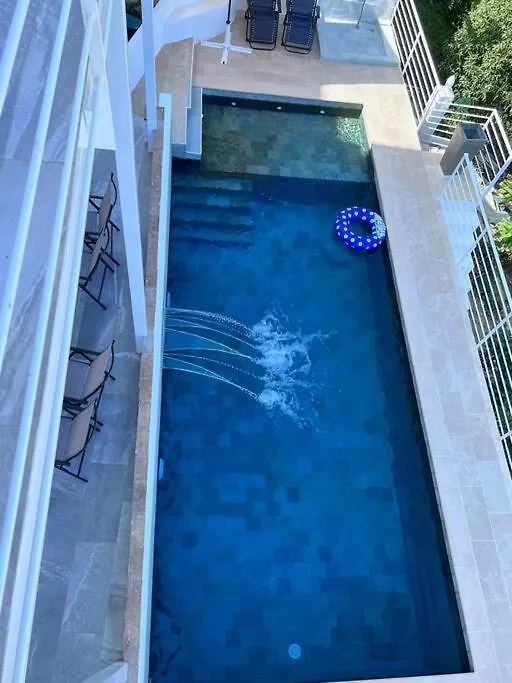 Magnifique Logement A Avec Vue Sur Mer Et Piscine, Jacuzzi, Chauffes, Chauffe Payant Benalmadena