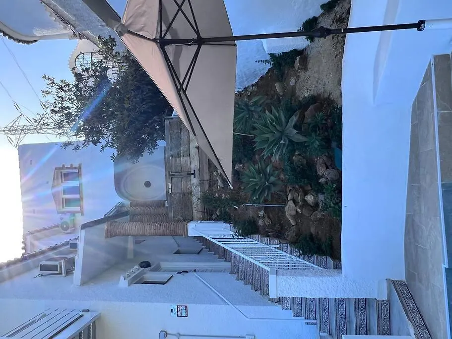Apartment Magnifique Logement A Avec Vue Sur Mer Et Piscine, Jacuzzi, Chauffes, Chauffe Payant Benalmadena Spain